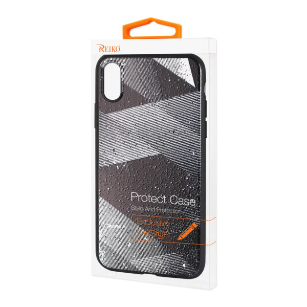 REIKO iPhone X/iPhone XS DESIGN TPU CASE WITH SHADES OF OBLIQUE STRIPES - Image 4