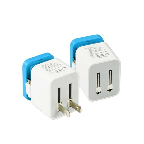 REIKO 2 AMP DUAL PORT PORTABLE TRAVEL ADAPTER CHARGER IN BLUE - Image 3