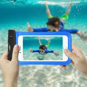 REIKO WATERPROOF CASE FOR IPHONE 6 PLUS/ 6S PLUS/ 7 PLUS OR 5.5 INCH DEVICES WITH WRIST STRAP IN BLUE - Image 3